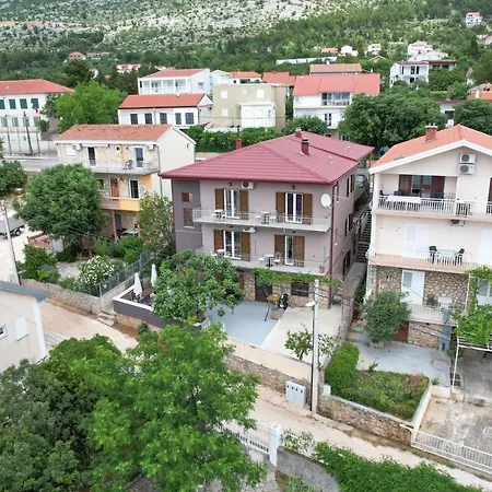Apartments Toce * Starigrad Paklenica