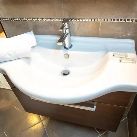 Apartments Toce Appartamento Starigrad Paklenica